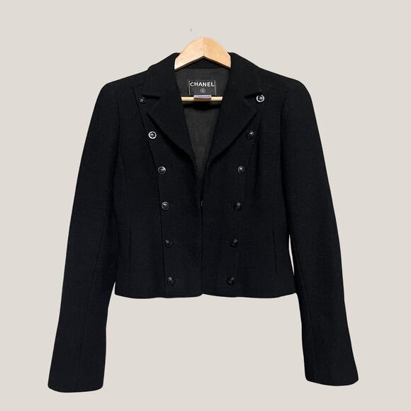 CHANEL 03C Black Cropped Bouclé Jacket (Style P20335V11746) | Military S FR 36 - Picture 2 of 15
